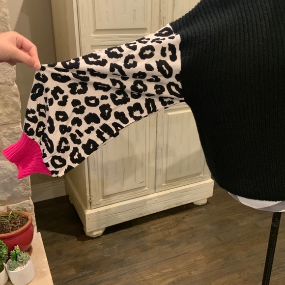 Crazy Train lightning bolt sweater. - Picture 2 of 8